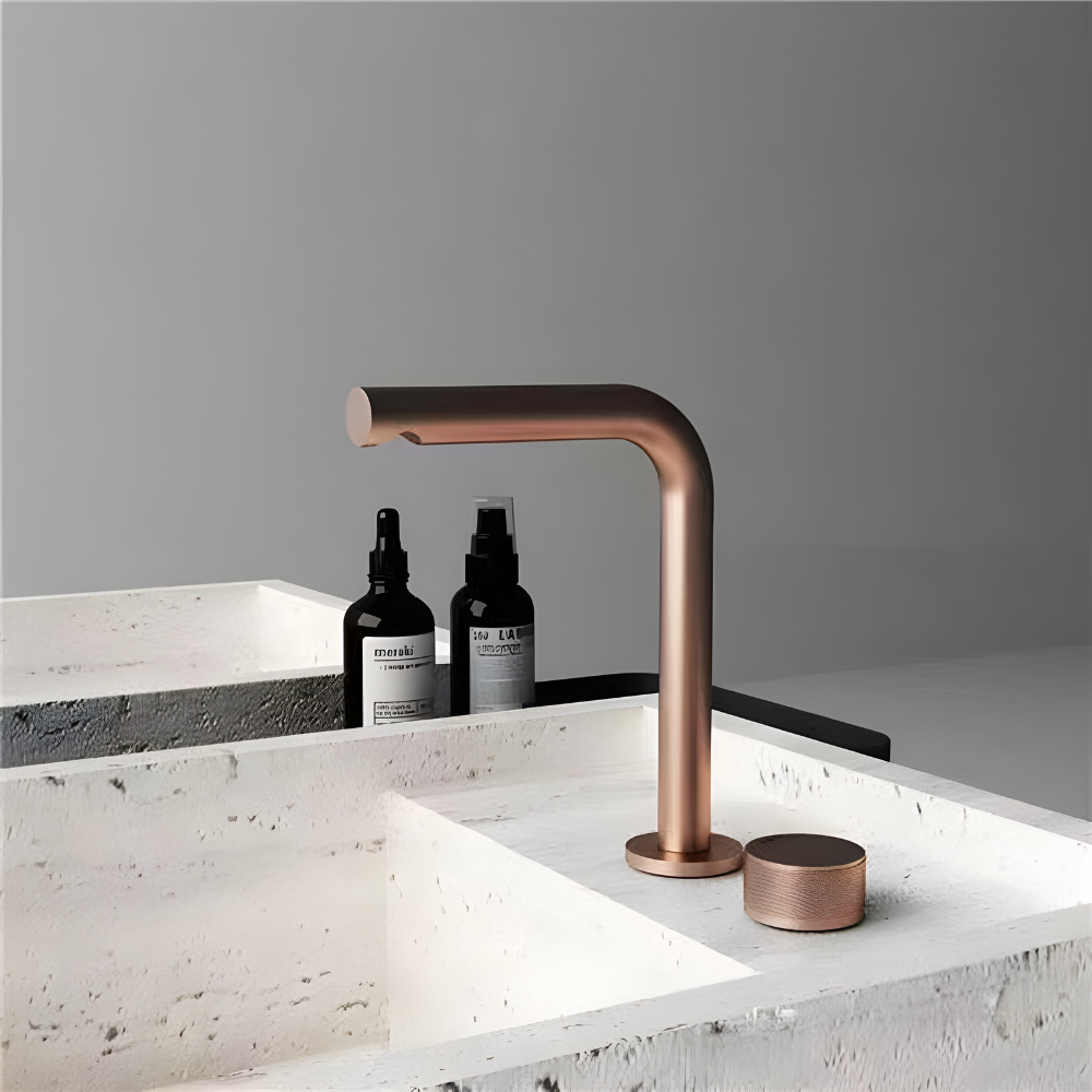 Mitigeur de lavabo MONCEAU en laiton massif – bec droit